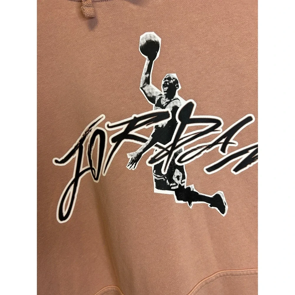 Jordan if streetwear silhouette